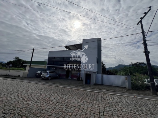 Prédio Inteiro de 2 quartos, 480m² no bairro Centro, em Rio dos Cedros | Eu Corretor