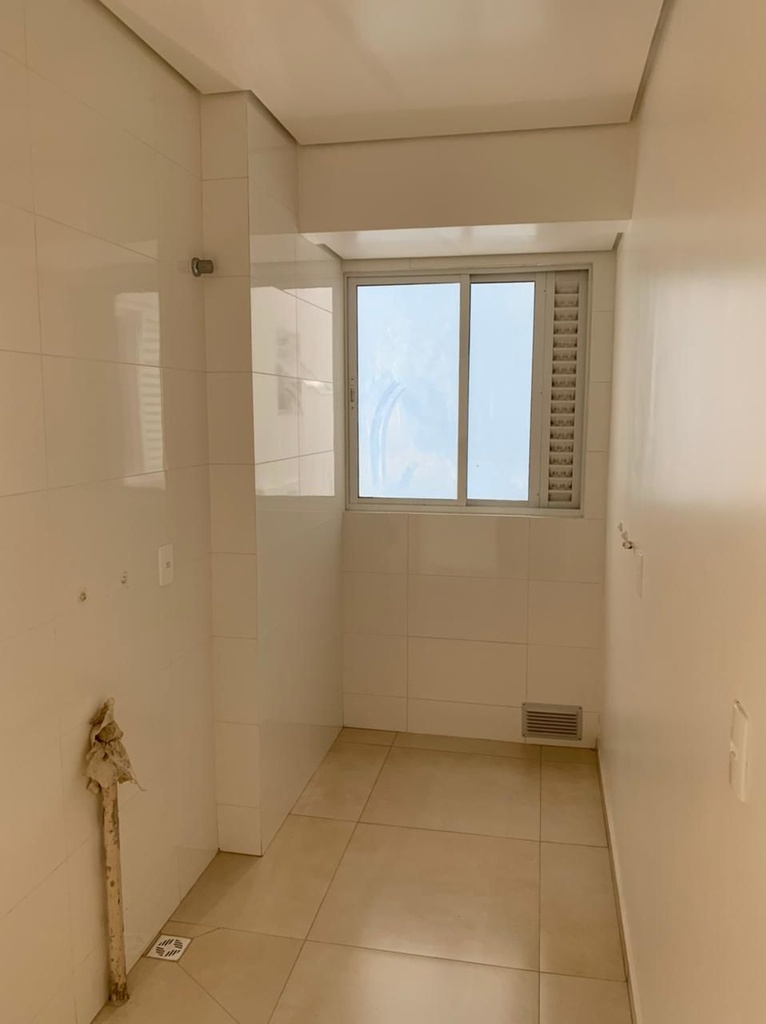 image_re_4006799.jpg