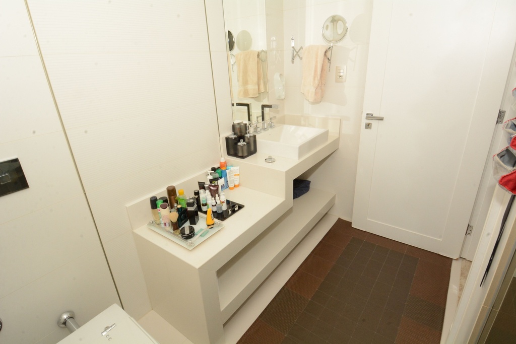 image_re_4006951.jpg