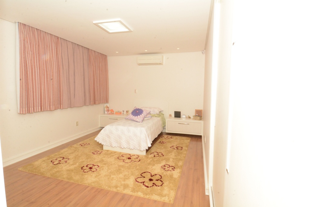 image_re_4006966.jpg