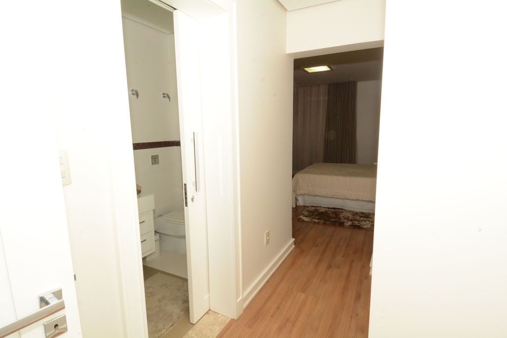image_re_4006971.jpg