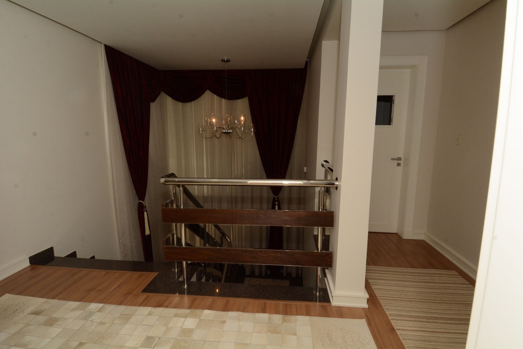 image_re_4007007.jpg