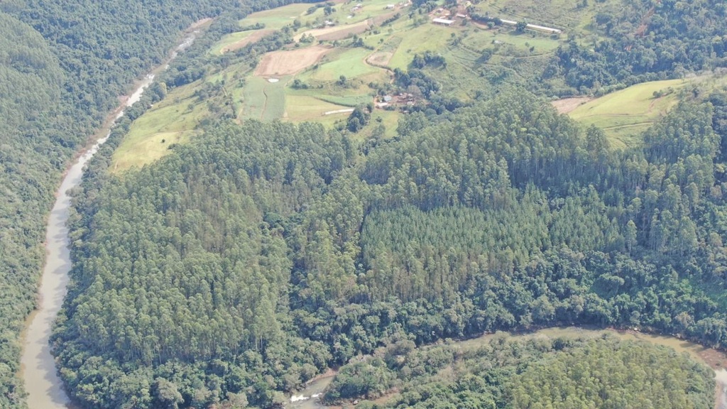 image_re_4008250.jpg