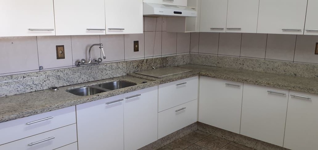 image_re_4009115.jpg