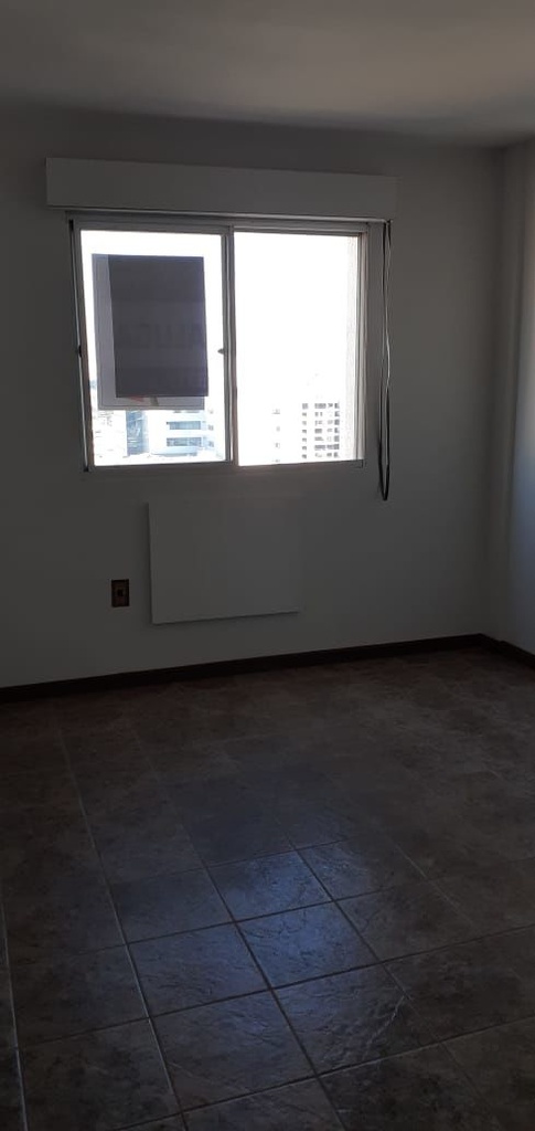 image_re_4009119.jpg