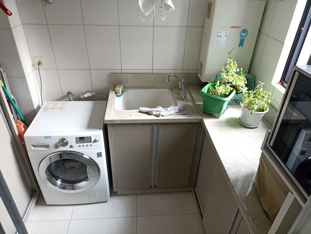image_re_4010684.jpg