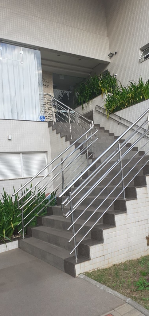 image_re_4012137.jpg