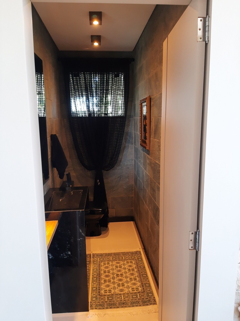 image_re_4012340.jpg