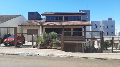 Casa de 3 quartos, 417m² no bairro Centro, em Chapecó | Eu Corretor