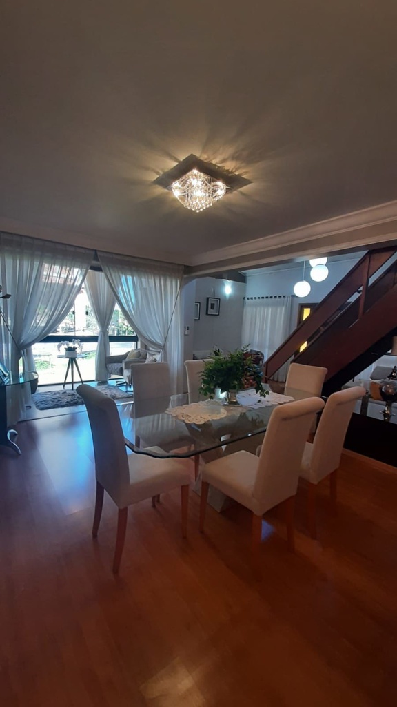 image_re_4012903.jpg