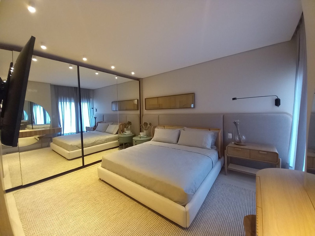 image_re_4013319.jpg