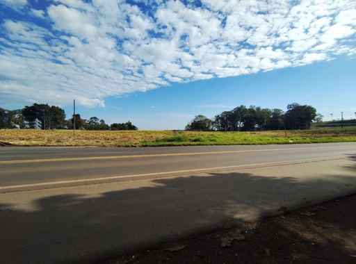 Fazenda/Sítios/Chácaras de 121600m² no bairro INTERIOR, em Figueira | Eu Corretor