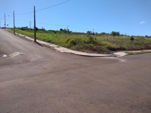 Lote/Terreno de 750m² no bairro Araras, em Chapecó | Eu Corretor