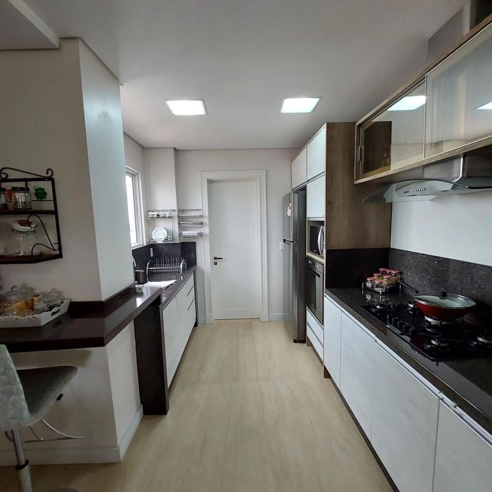 image_re_4013938.jpg