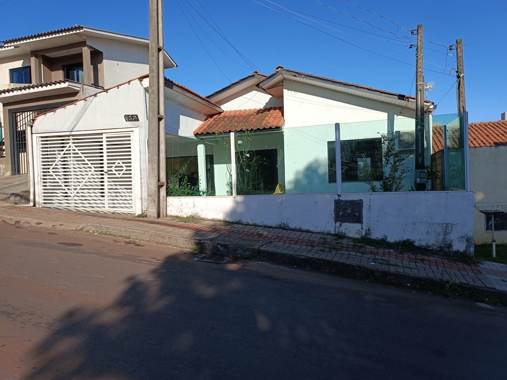 image_re_4014396.jpg