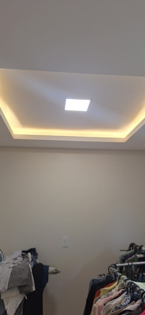 image_re_4014666.jpg
