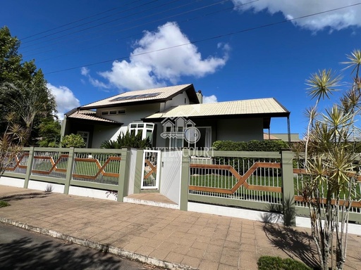 Casa de 5 quartos, 420m² no bairro Dos Estados, em Timbó | Eu Corretor