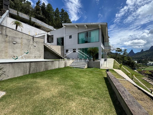 Casa de 4 quartos, 1730m² no bairro Carlos Guinle, em Teresópolis | Eu Corretor