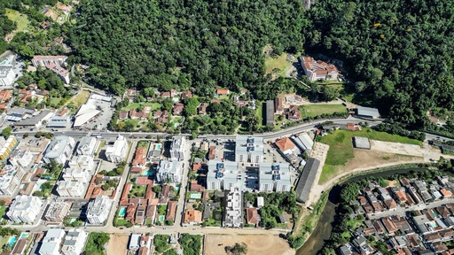 Apartamento de 2 quartos, no bairro Corrêas, em Petrópolis | Eu Corretor
