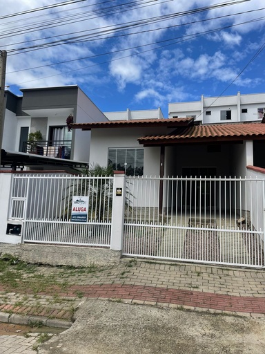 Casa de 2 quartos, 70m² no bairro Volta Grande, em Brusque | Eu Corretor