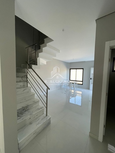 Sobrado de 3 quartos, 145m² no bairro Bacacheri, em Curitiba | Eu Corretor
