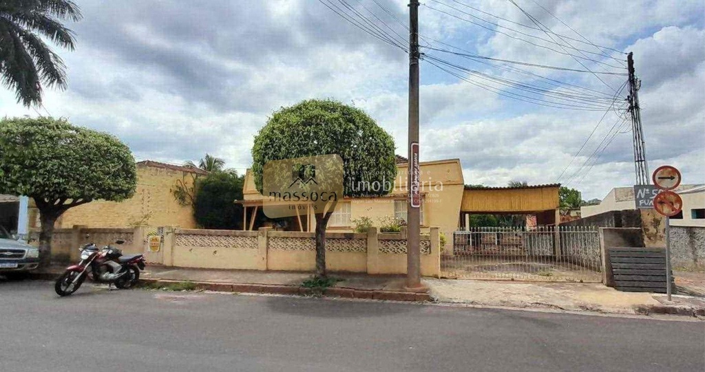 frente casa01.jpg