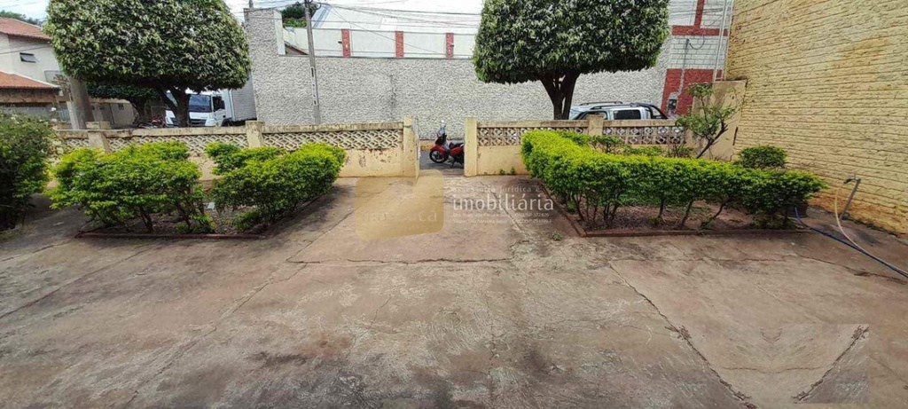 frente casa03.jpg