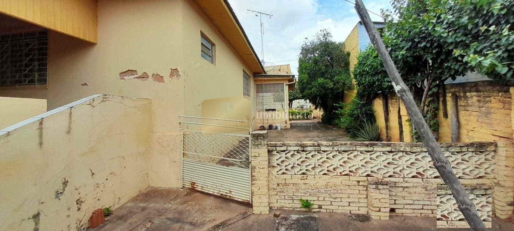 corredor quintal.jpg