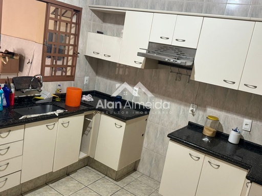 Casa de 4 quartos, no bairro Vila Santana, em Sorocaba | Eu Corretor