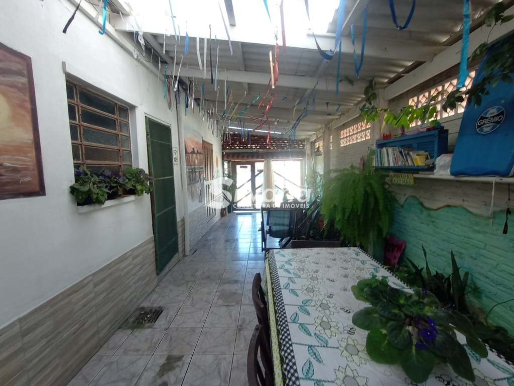 b9396323-f8d5-4892-b6aa-efba2f76e3c4.jpg