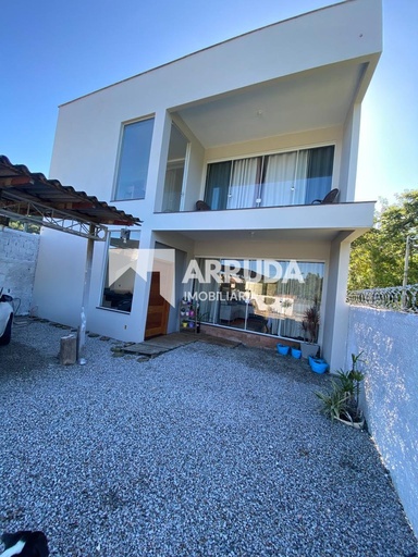 Casa de 260m² no bairro Vargem Grande, em Florianópolis | Eu Corretor