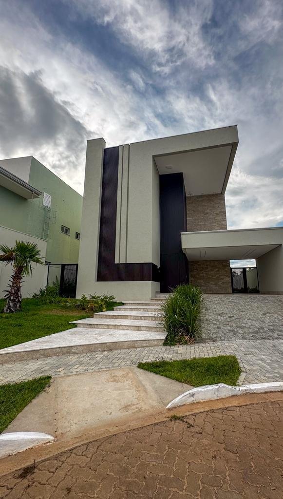 casa no consomínio florais do Valle (14).jpeg