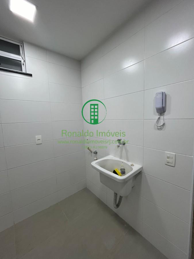 image_re_4512276.jpg