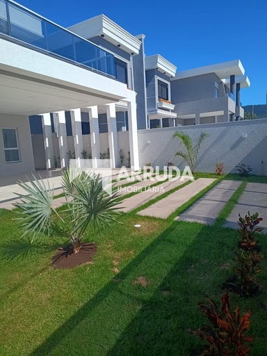 Casa de 3 quartos, 244m² no bairro Ingleses do Rio Vermelho, em Florianópolis | Eu Corretor