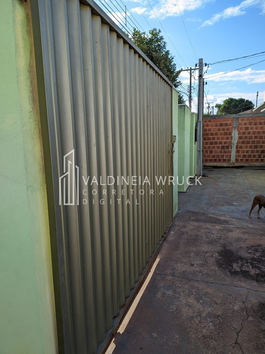 Casa no bairro Centro, em Batayporã | Eu Corretor