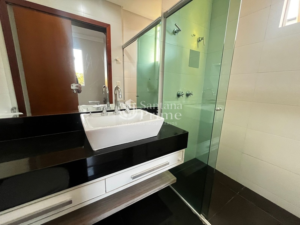 WhatsApp Image 2025-08-22 at 15.04.10 (1).jpeg