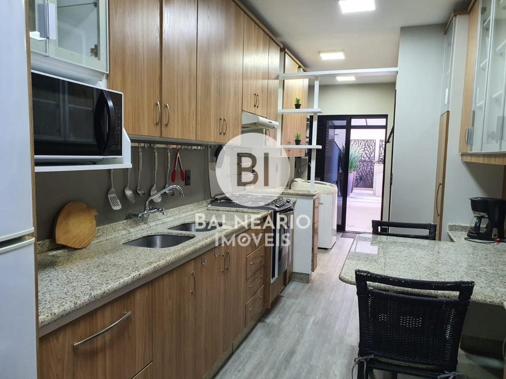 ap dif 1001 10.jpg