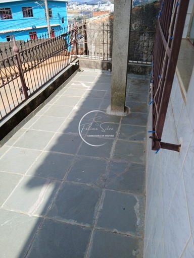 Casa de 3 quartos, 70m² no bairro SANTOS DUMONT, em Juiz de Fora | Eu Corretor