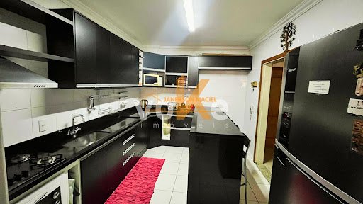 image_re_4687750.jpg