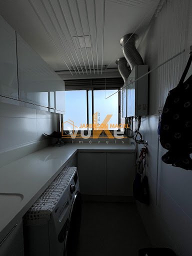 image_re_4688002.jpg