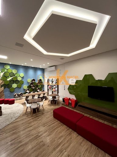image_re_4688066.jpg