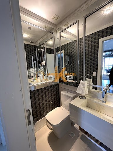 image_re_4688070.jpg