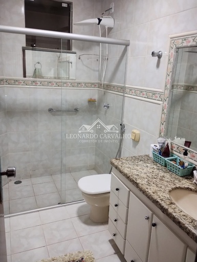 Sobrado de 4 quartos, no bairro SETOR CENTRAL, em Caldas Novas | Eu Corretor