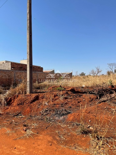 Lote/Terreno de 420m² no bairro jardim prive, em Caldas Novas | Eu Corretor