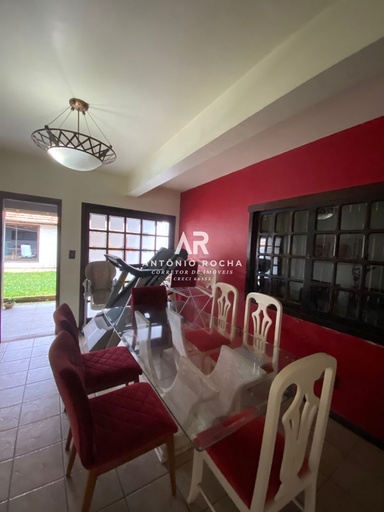 Casa de 3 quartos, no bairro Centro, em Tramandaí | Eu Corretor