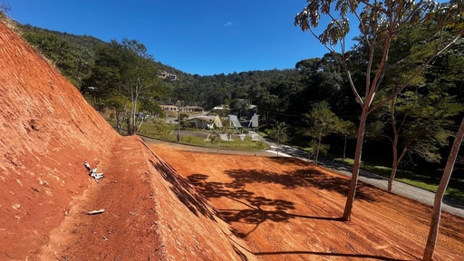 Lote/Terreno de no bairro Vargem Grande, em Teresópolis | Eu Corretor