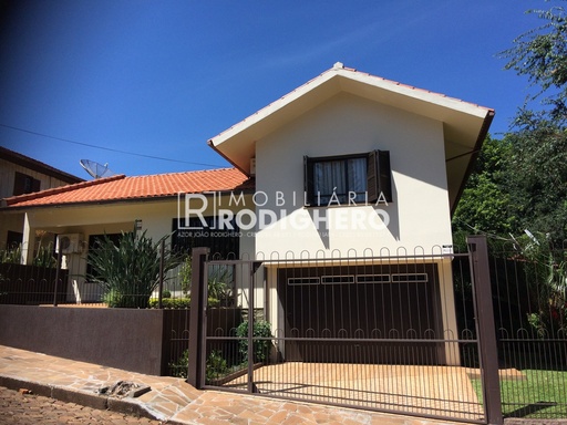 Casa de 3 quartos, 189m² no bairro Centro, em Não-Me-Toque | Eu Corretor