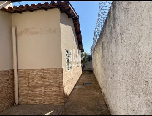 Casa de 3 quartos, 250m² no bairro Centro, em Uberlândia | Eu Corretor