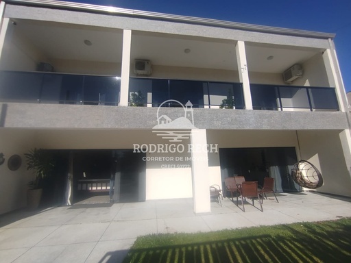 Sobrado de 3 quartos, no bairro CARAVELAS, em Matinhos | Eu Corretor