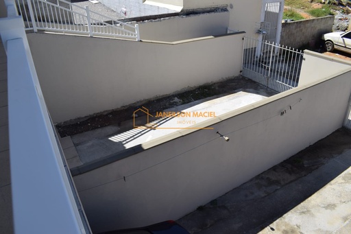 Casa de 5 quartos, 180m² no bairro Forquilhinhas, em São José | Eu Corretor